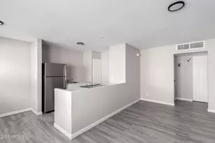 405 S Priest Dr, Tempe, AZ 85281 - Photo 33