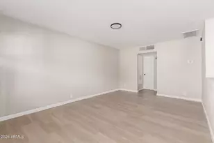 405 S Priest Dr, Tempe, AZ 85281 - Photo 21