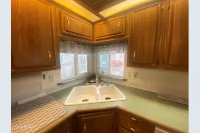 1522 S Omaha Drive, Apache Junction, AZ 85119 - Photo 11