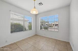 3437 W Louise Dr, Phoenix, AZ 85027 - Photo 11