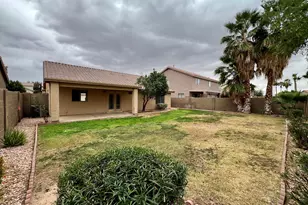 484 W Redwood Dr, Chandler, AZ 85248 - Photo 15