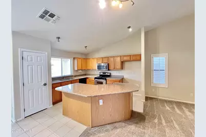 484 W Redwood Drive, Chandler, AZ 85248 - Photo 7