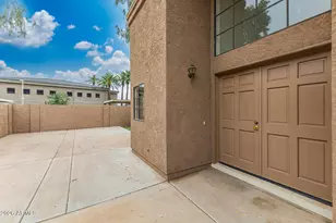 2045 N Sunset Dr, Chandler, AZ 85225 - Photo 7