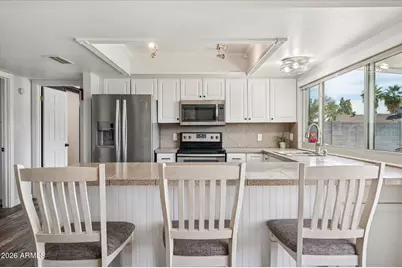 4033 E Dahlia Drive, Phoenix, AZ 85032 - Photo 9