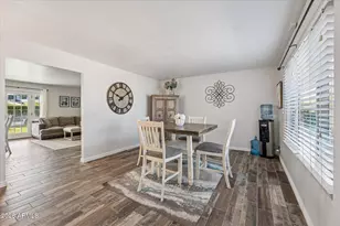 4033 E Dahlia Dr, Phoenix, AZ 85032 - Photo 3