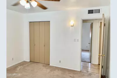 949 W Parkway Boulevard, Tempe, AZ 85281 - Photo 17