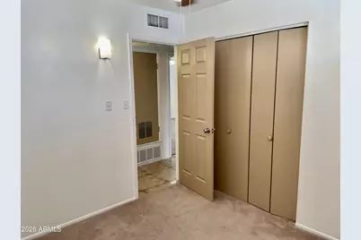 949 W Parkway Boulevard, Tempe, AZ 85281 - Photo 13