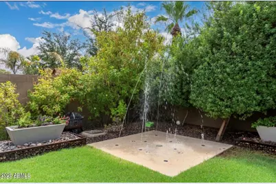 2931 E Madison Vistas Drive, Phoenix, AZ 85016 - Photo 35