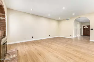 6425 W Crocus Dr, Glendale, AZ 85306 - Photo 13