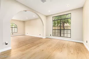 6425 W Crocus Dr, Glendale, AZ 85306 - Photo 9