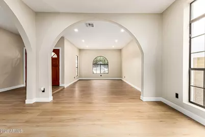 6425 W Crocus Drive, Glendale, AZ 85306 - Photo 7