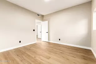 6425 W Crocus Dr, Glendale, AZ 85306 - Photo 29