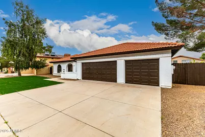 6425 W Crocus Drive, Glendale, AZ 85306 - Photo 3