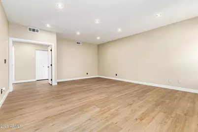 6425 W Crocus Drive, Glendale, AZ 85306 - Photo 11