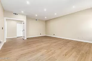 6425 W Crocus Dr, Glendale, AZ 85306 - Photo 11