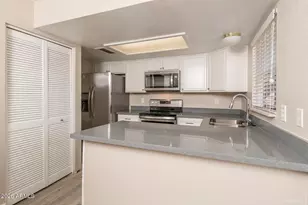 4850 E Kachina Trail, Phoenix, AZ 85044 - Photo 3