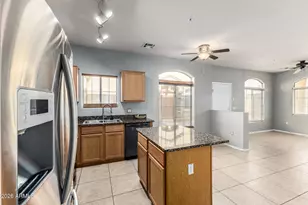 1350 S Greenfield Rd, Mesa, AZ 85206 - Photo 9