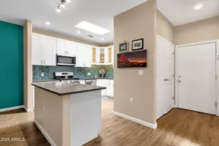 3221 N 37th St, Phoenix, AZ 85018 - Photo 9