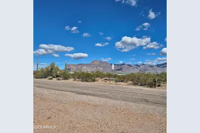 1980 S Hilton Road, Apache Junction, AZ 85119 - Photo 3