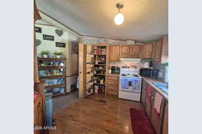 1980 S Hilton Road, Apache Junction, AZ 85119 - Photo 17