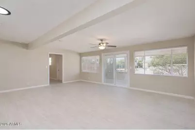 10508 W Kelso Drive, Sun City, AZ 85351 - Photo 3