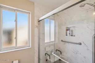 10508 W Kelso Dr, Sun City, AZ 85351 - Photo 11