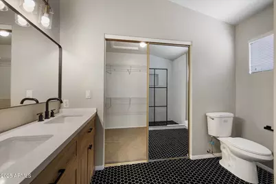 1683 W Maplewood Street, Chandler, AZ 85286 - Photo 13