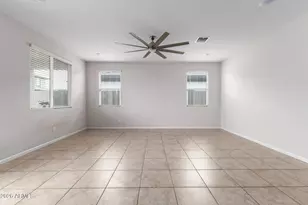 17486 W Via De Luna Dr, Surprise, AZ 85387 - Photo 9