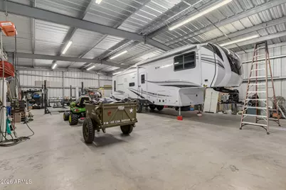 10401 W Avalon Drive, Avondale, AZ 85392 - Photo 5