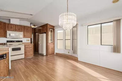 17200 W Bell Road #517, Surprise, AZ 85374 - Photo 7