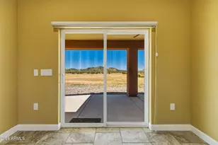 210 N Pettoshas Dr, Maricopa, AZ 85139 - Photo 11