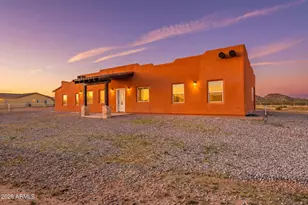 210 N Pettoshas Dr, Maricopa, AZ 85139 - Photo 1