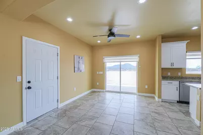 210 N Pettoshas Drive, Maricopa, AZ 85139 - Photo 9