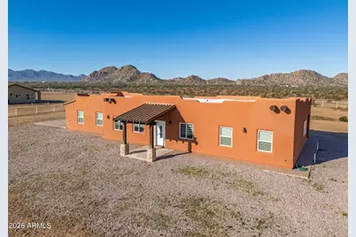 210 N Pettoshas Drive, Maricopa, AZ 85139 - Photo 41