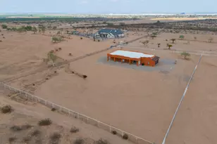 210 N Pettoshas Dr, Maricopa, AZ 85139 - Photo 45