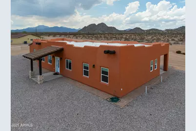 210 N Pettoshas Drive, Maricopa, AZ 85139 - Photo 1