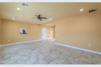 210 N Pettoshas Drive, Maricopa, AZ 85139 - Photo 5