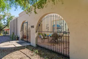 941 E Libra Dr, Tempe, AZ 85283 - Photo 7