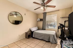 2 E Muriel Dr, Phoenix, AZ 85022 - Photo 19