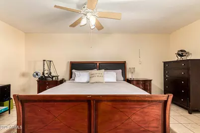 2 E Muriel Drive, Phoenix, AZ 85022 - Photo 15