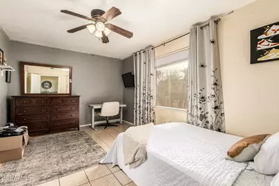 2 E Muriel Drive, Phoenix, AZ 85022 - Photo 23