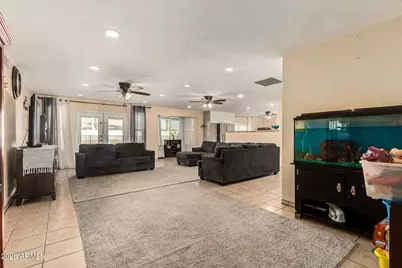 2 E Muriel Drive, Phoenix, AZ 85022 - Photo 7