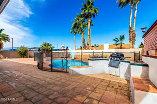 2 E Muriel Dr, Phoenix, AZ 85022 - Photo 33