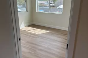 2545 N 29th Pl, Phoenix, AZ 85008 - Photo 13