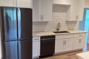 2545 N 29th Pl, Phoenix, AZ 85008 - Photo 1