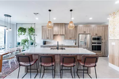 142 E Hearne Way, Gilbert, AZ 85234 - Photo 3