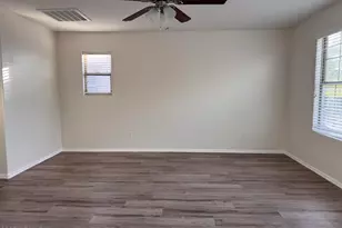 1879 S Tucana Ln, Gilbert, AZ 85295 - Photo 9