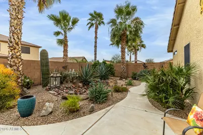 19587 N Krupps Court, Maricopa, AZ 85138 - Photo 27