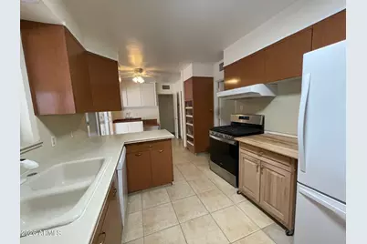 1310 E Missouri Avenue, Phoenix, AZ 85014 - Photo 7