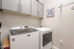 250 W Queen Creek Rd, Chandler, AZ 85248 - Photo 33